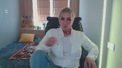 Sweet_n_Strong live cam on Cam4