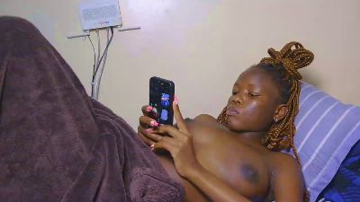 Sweet_poppy2 live cam on Cam4
