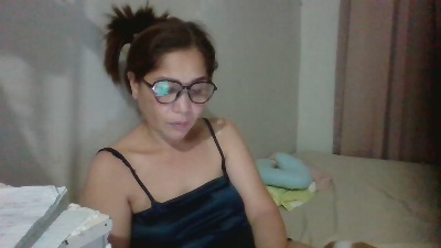 Sweetasian74 live cam on Cam4