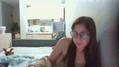Sweetasian74 live cam on Cam4