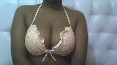 Sweetass002 live cam on Cam4
