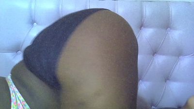 Sweetass002 live cam on Cam4