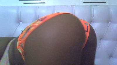 Sweetass002 live cam on Cam4