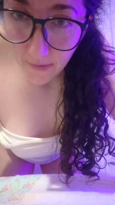 Sweetdelight69 live cam on Cam4