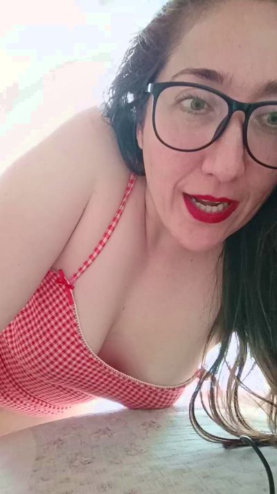 Sweetdelight69 live cam on Cam4