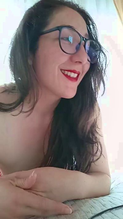 Sweetdelight69 live cam on Cam4