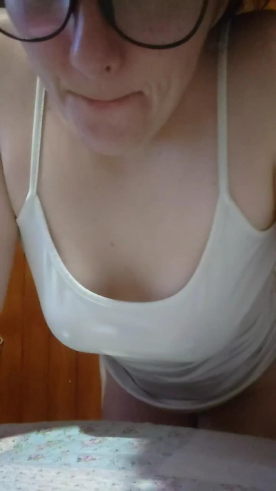 Sweetdelight69 live cam on Cam4
