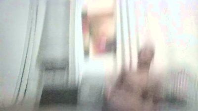 Sweetdreamzz718 live cam on Cam4