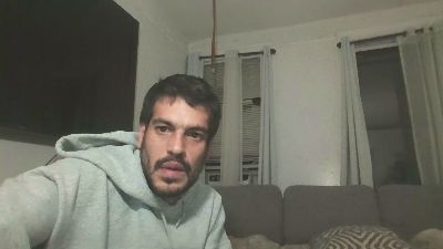 Sweetdreamzz718 live cam on Cam4