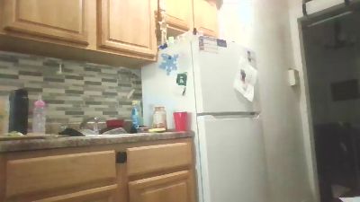 Sweetdreamzz718 live cam on Cam4