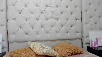 Sweetentacion21 live cam on Cam4