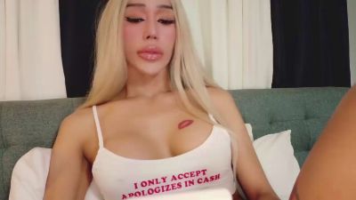SweetestCandice live cam on Cam4