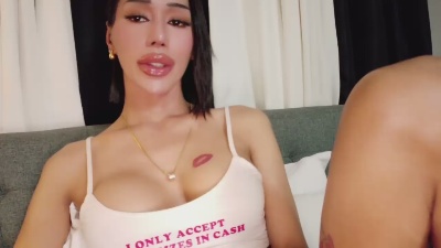 SweetestCandice live cam on Cam4