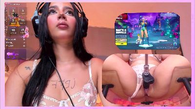 SweetieCloe live cam on Cam4