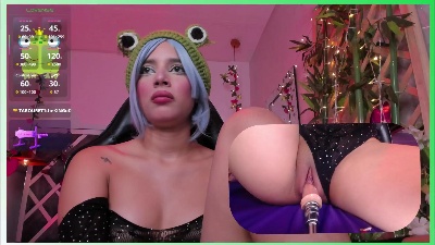 SweetieCloe live cam on Cam4