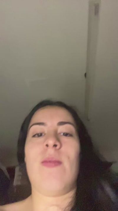 Watch  Sweetlara28 live on Cam4