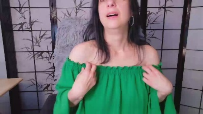 Sweetlonglips_ live cam on Cam4