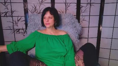 Sweetlonglips_ live cam on Cam4