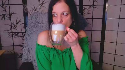 Sweetlonglips_ live cam on Cam4