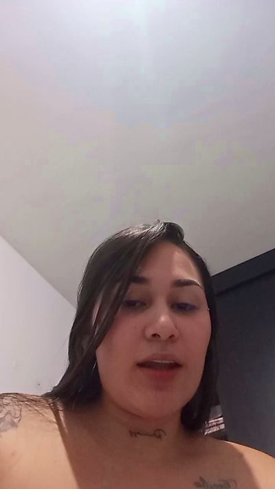 Sweetmilk3 live cam on Cam4
