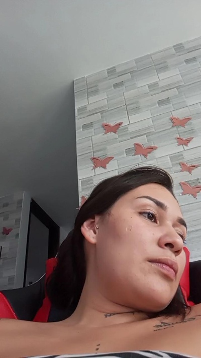 Sweetmilk3 live cam on Cam4