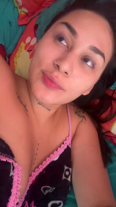 Sweetmilk3 live cam on Cam4