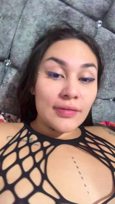 Sweetmilk3 live cam on Cam4