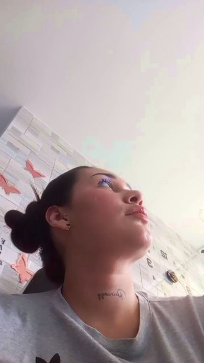 Sweetmilk3 live cam on Cam4
