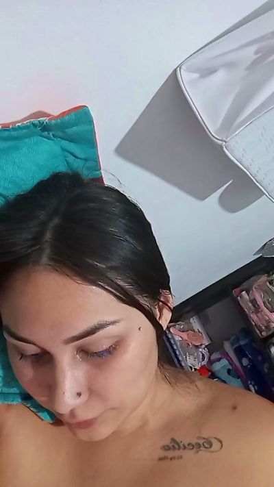 Sweetmilk3 live cam on Cam4