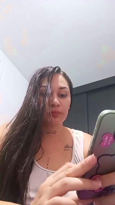 Sweetmilk3 live cam on Cam4