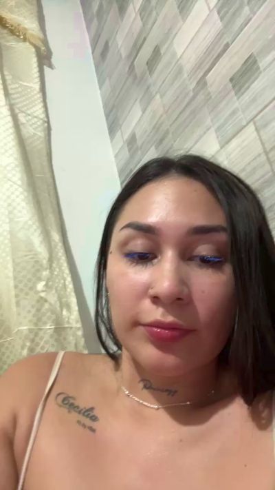 Sweetmilk3 live cam on Cam4