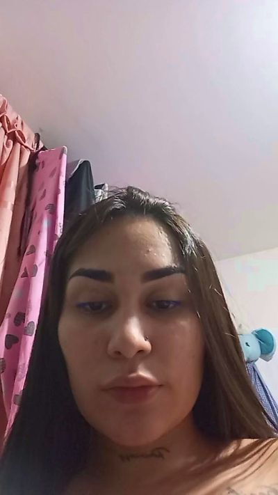 Sweetmilk3 live cam on Cam4