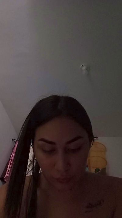Sweetmilk3 live cam on Cam4