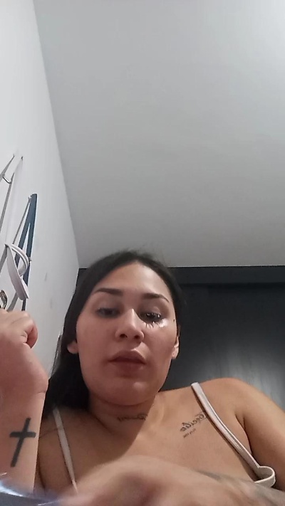 Sweetmilk3 live cam on Cam4