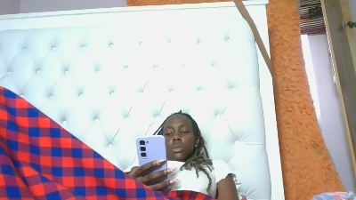 Sweetnova live cam on Cam4