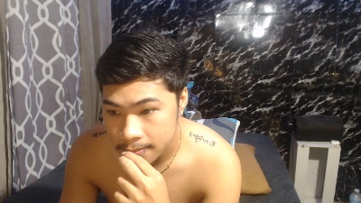 Sweetpinoy98 live cam on Cam4