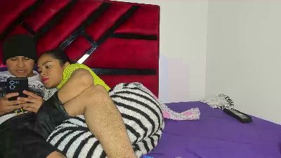 Sweets_19 live cam on Cam4