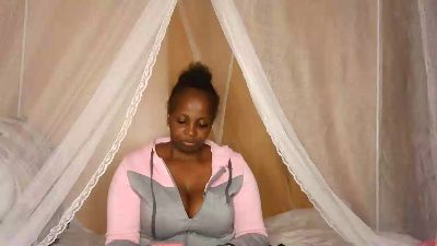 Sweetsunshine22 live cam on Cam4
