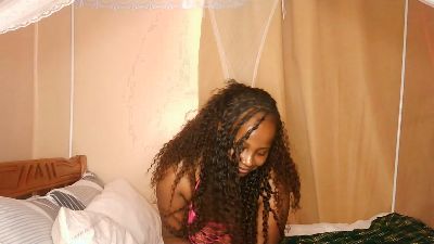 Sweetsunshine22 live cam on Cam4