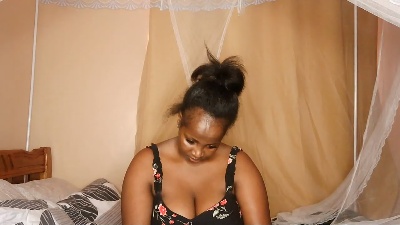 Sweetsunshine22 live cam on Cam4