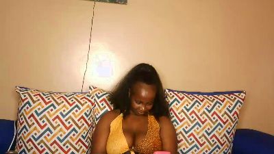 Sweetsunshine22 live cam on Cam4