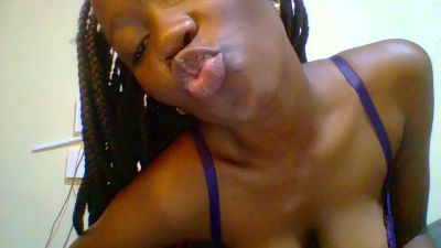 Sweett_Denzel live cam on Cam4
