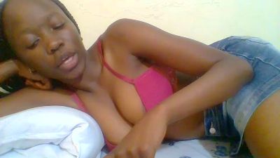 Sweett_Denzel live cam on Cam4
