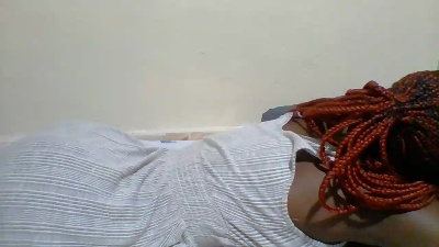 Sweett_Denzel live cam on Cam4