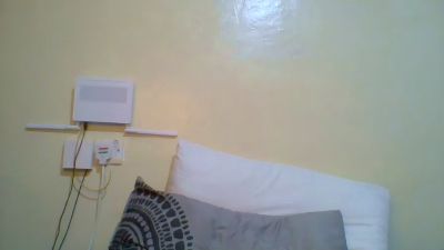 Sweett_Denzel live cam on Cam4