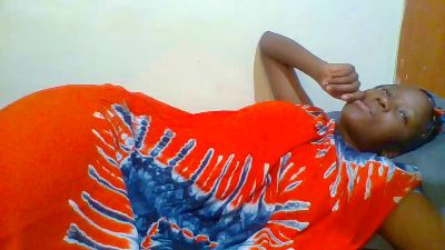 Sweett_Denzel live cam on Cam4