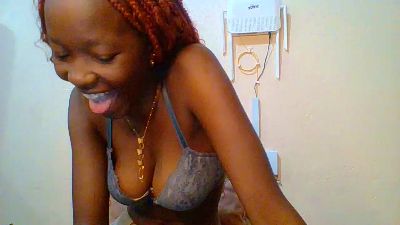 Sweett_Denzel live cam on Cam4