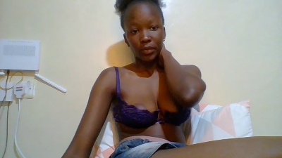 Sweett_Denzel live cam on Cam4