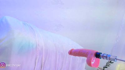 SweetyCatVIIP live female webcam from United States