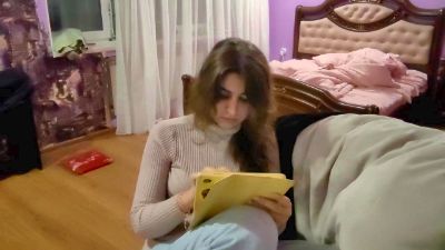 SydneyBraaten live cam on Cam4